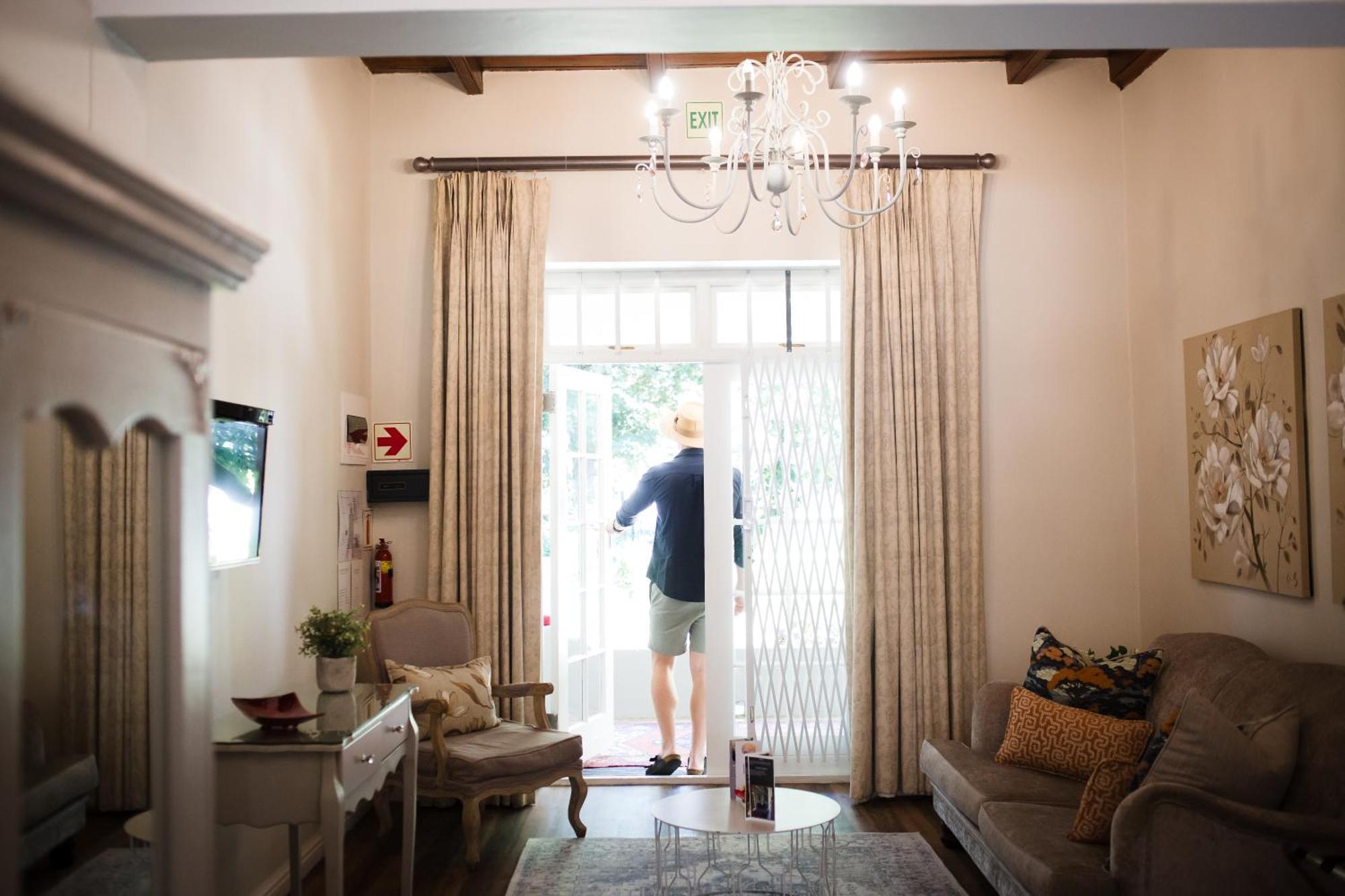 Afrika-Pearl Hotel Paarl Buitenkant foto